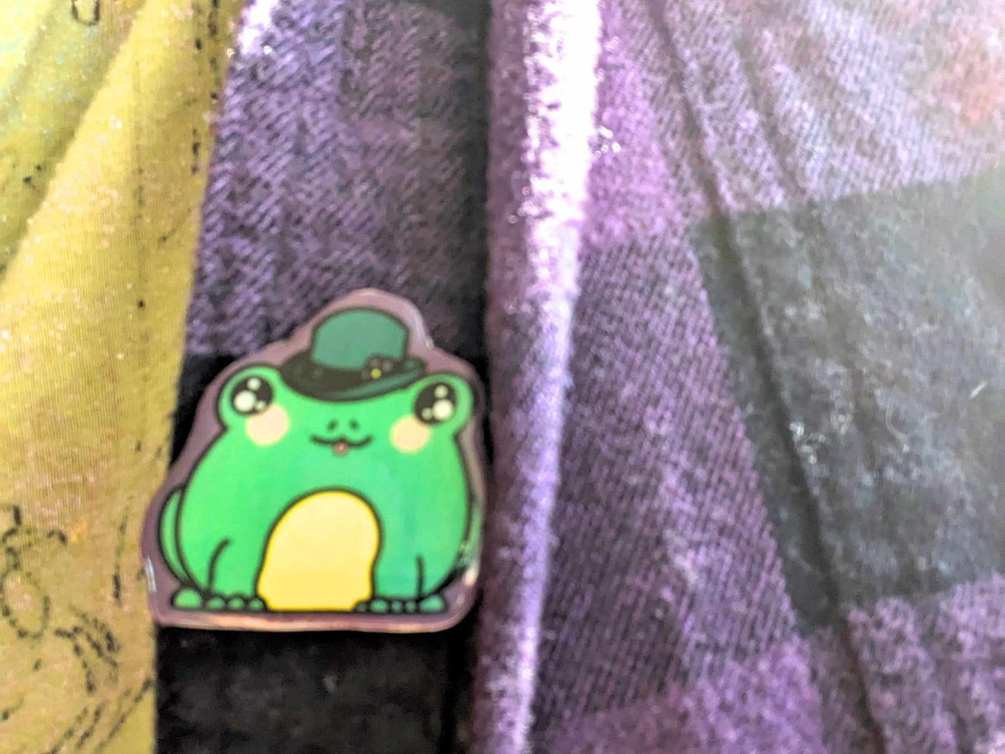 Edgar Frog Bowler Hat Pin - Pins - UpperRoomPrints